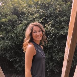 Meet your Posher, Briana